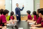Từ 25/9 áp dụng quy định mới về dạy và học bằng tiếng nước ngoài