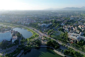 Thành phố Việt Trì: 10 năm một chặng đường