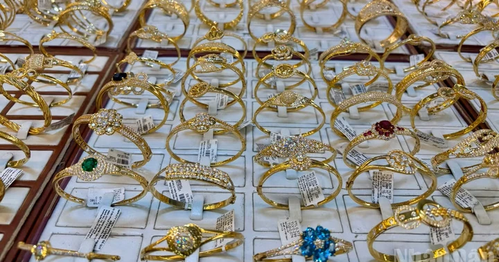 Giá vàng trong nước ngày 21/8: Chênh lệch với thế giới giảm còn 2 triệu đồng/lượng