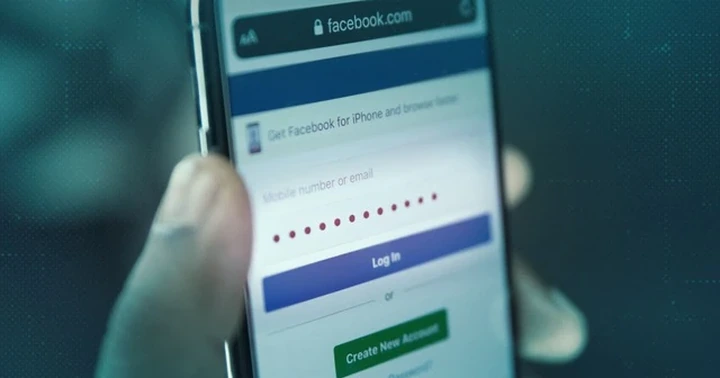 Hacker “mượn tay” Google để đánh cắp 30.000 tài khoản Facebook